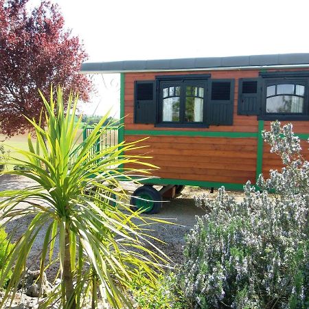 Roulotte Acces Privatif Spa Pauilhac Exterior foto